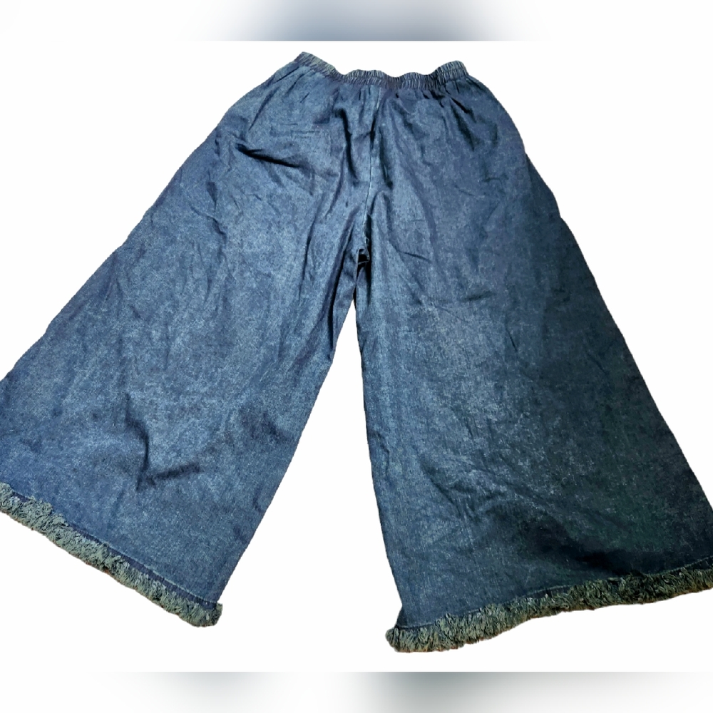 Easel Los Angeles Wide Leg Pants in Denim Cropped Palazzo Size S NWT - Picture 6 of 8